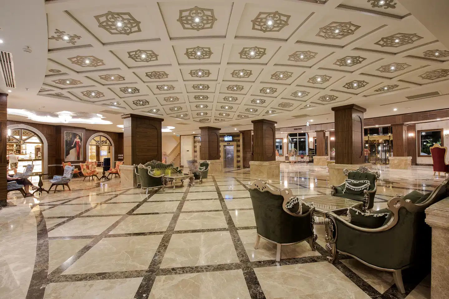 Oz Hotels Sui Resort Lobby