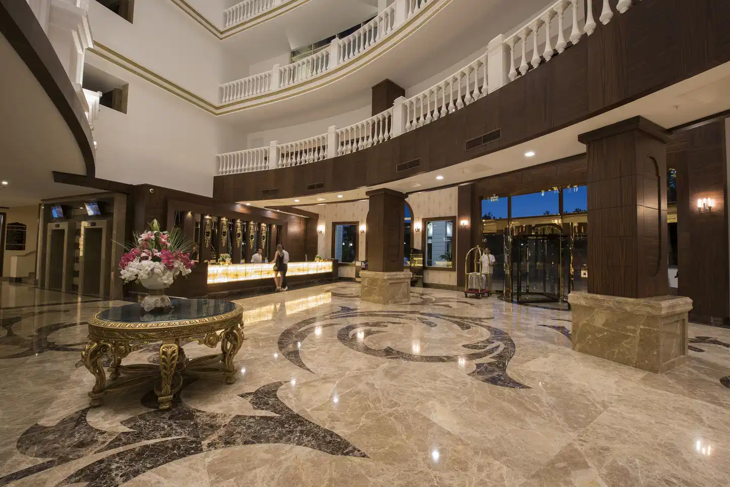 Oz Hotels Sui Resort Lobby