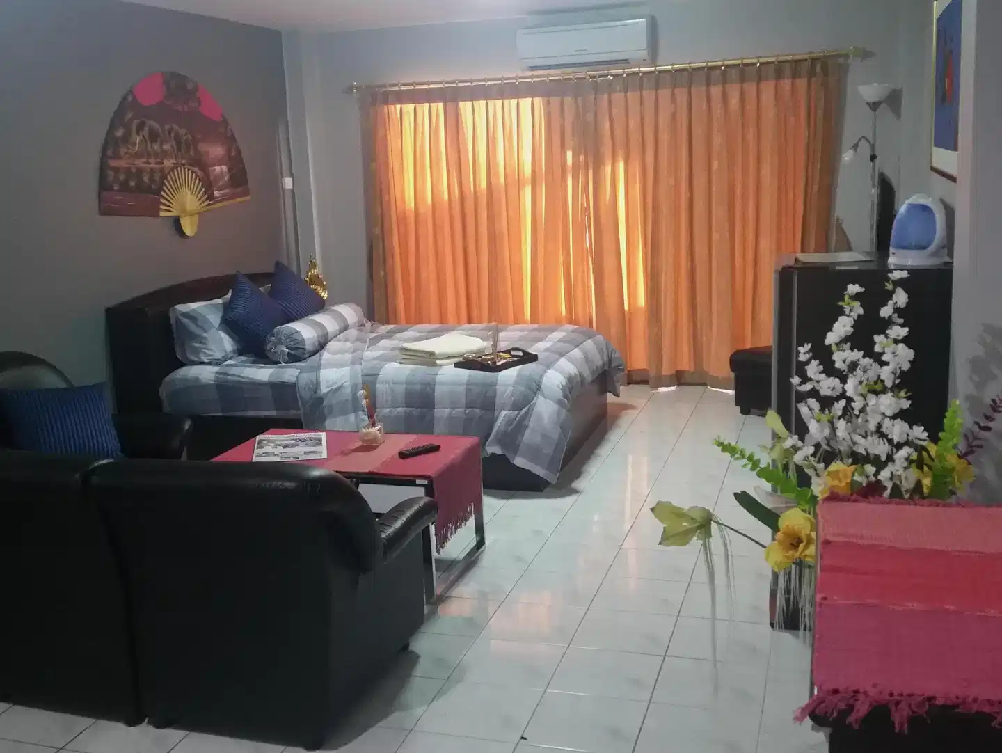 Nemos Guesthouse and Massage Wohnbeispiel