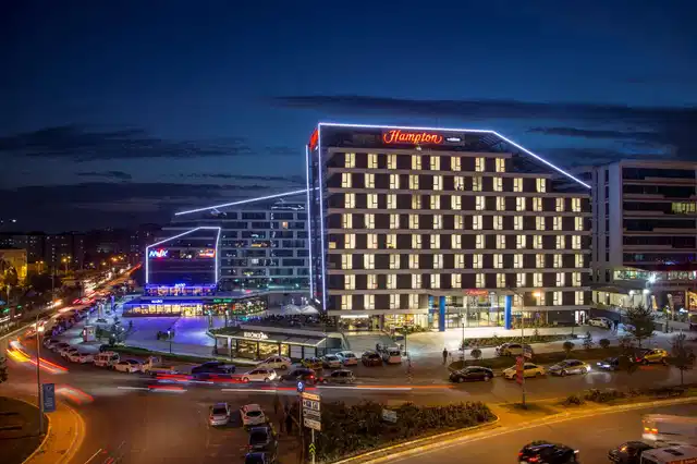 Hampton Inn by Hilton Istanbul Kurtkoy Aussenansicht