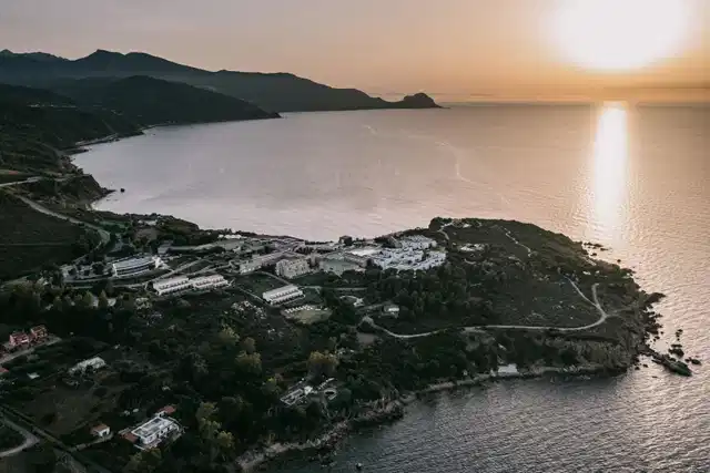 Mangia's Pollina Resort SCENERY