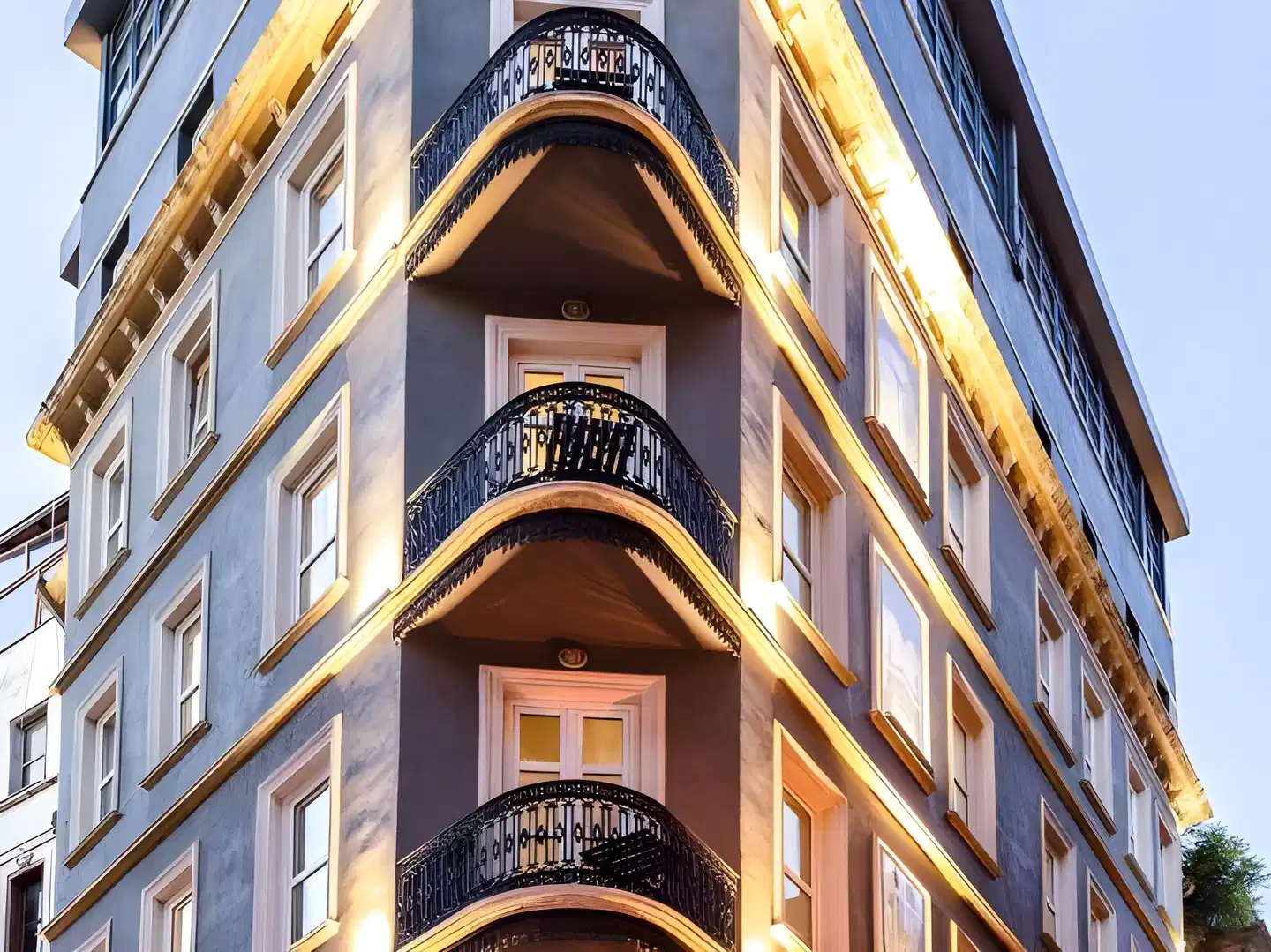 Petros Hotel Aussenansicht