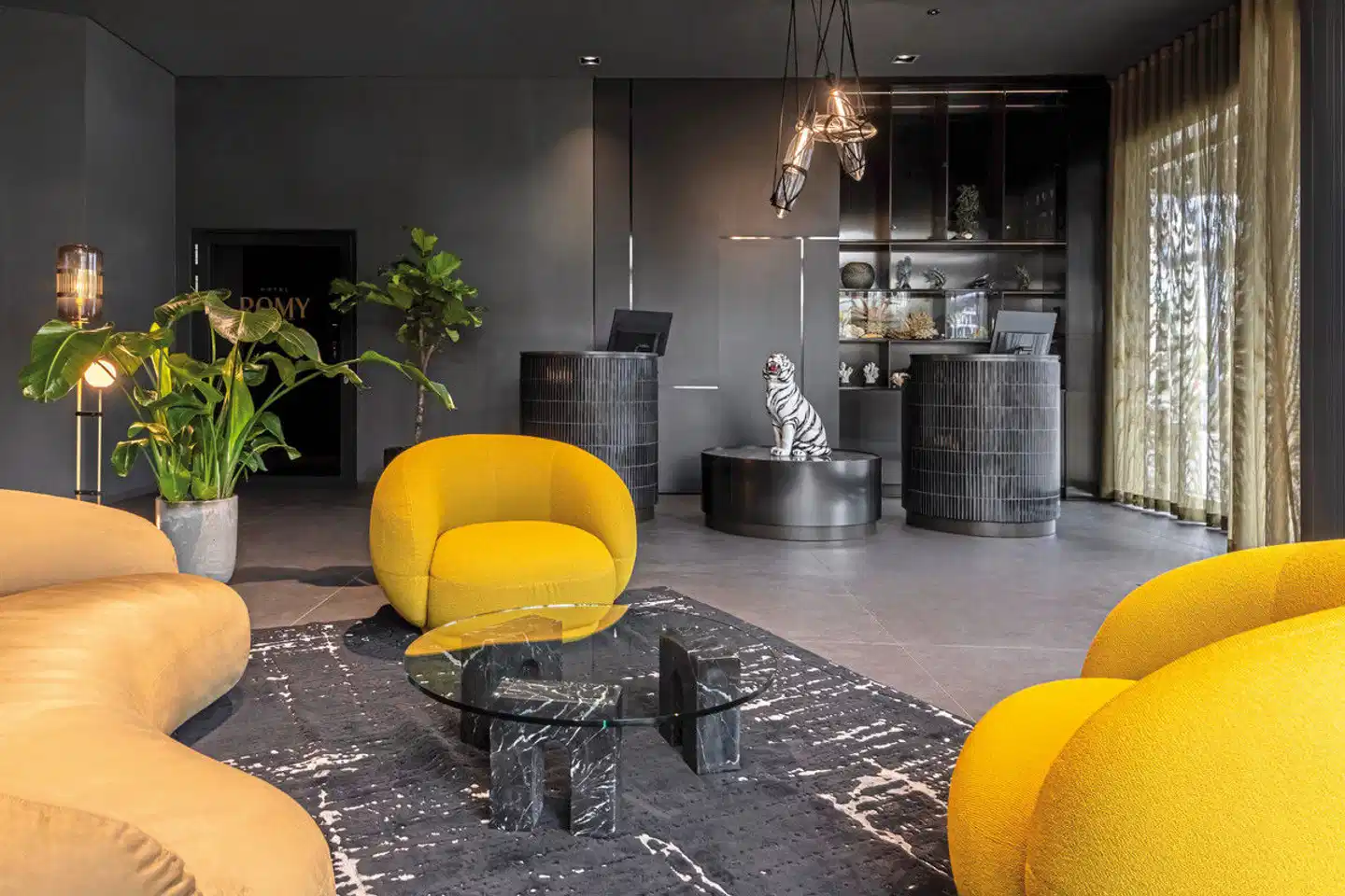 Hotel ROMY by AMANO Lobby