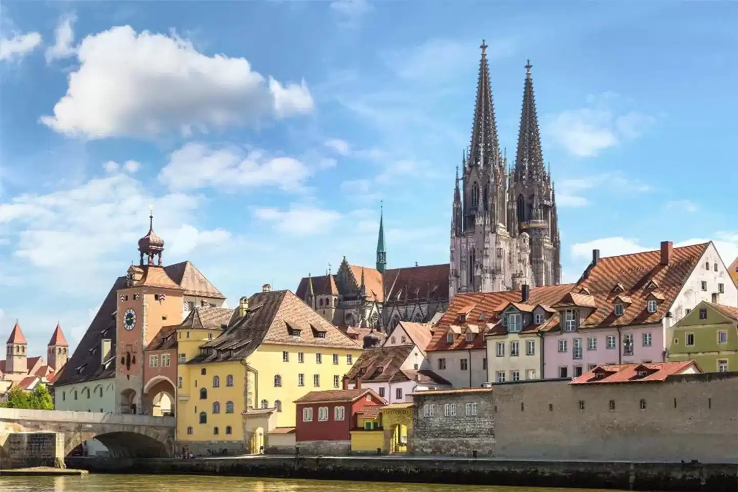 elaya hotel regensburg city center Aussenansicht