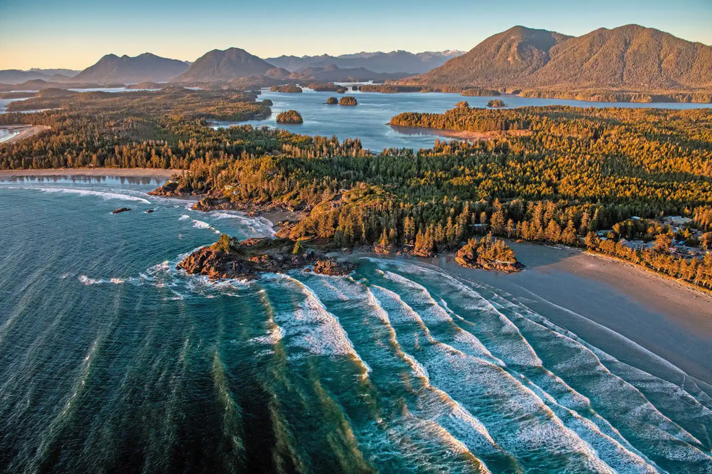 Mächtige Rockies & Charmante Küste Landschaft