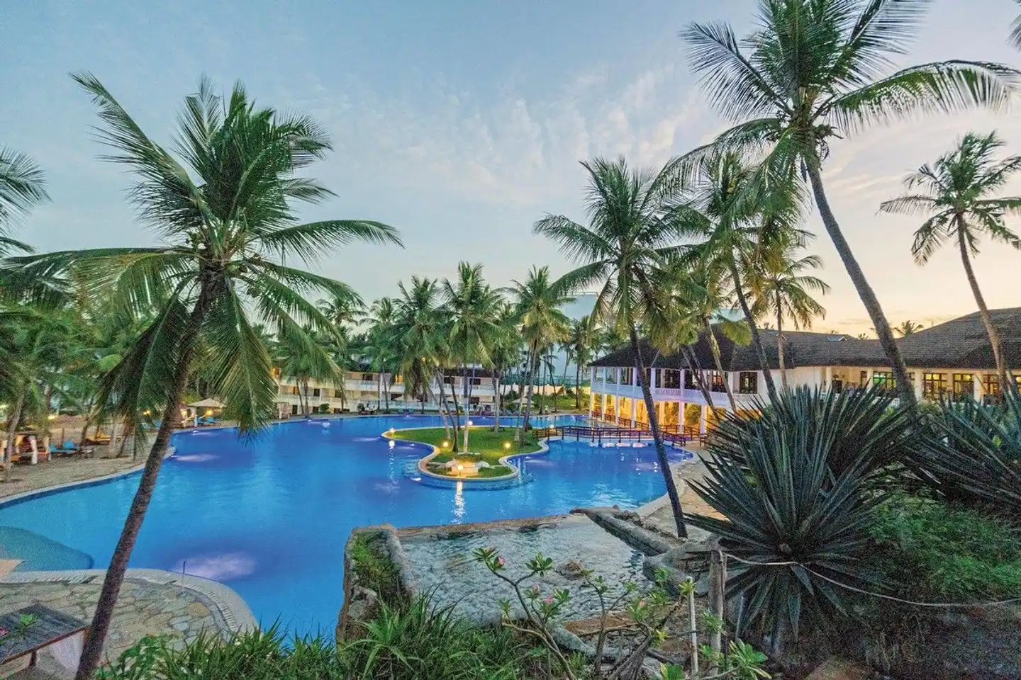 Prideinn Flamingo Beach Resort & Spa Mombasa Pool