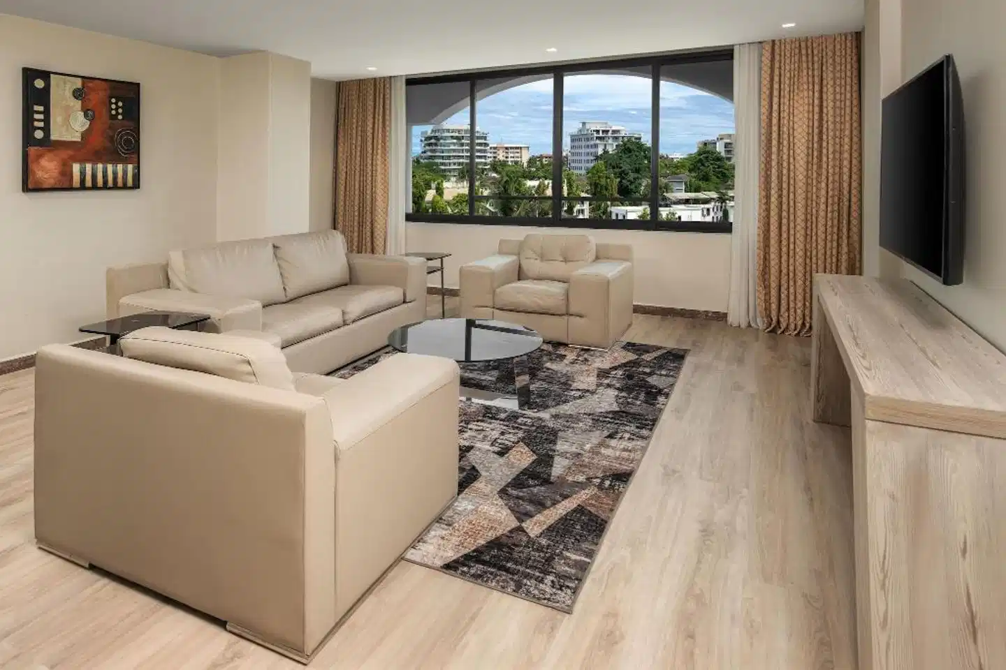 Delta Hotels by Marriott Dar es Salaam Wohnbeispiel