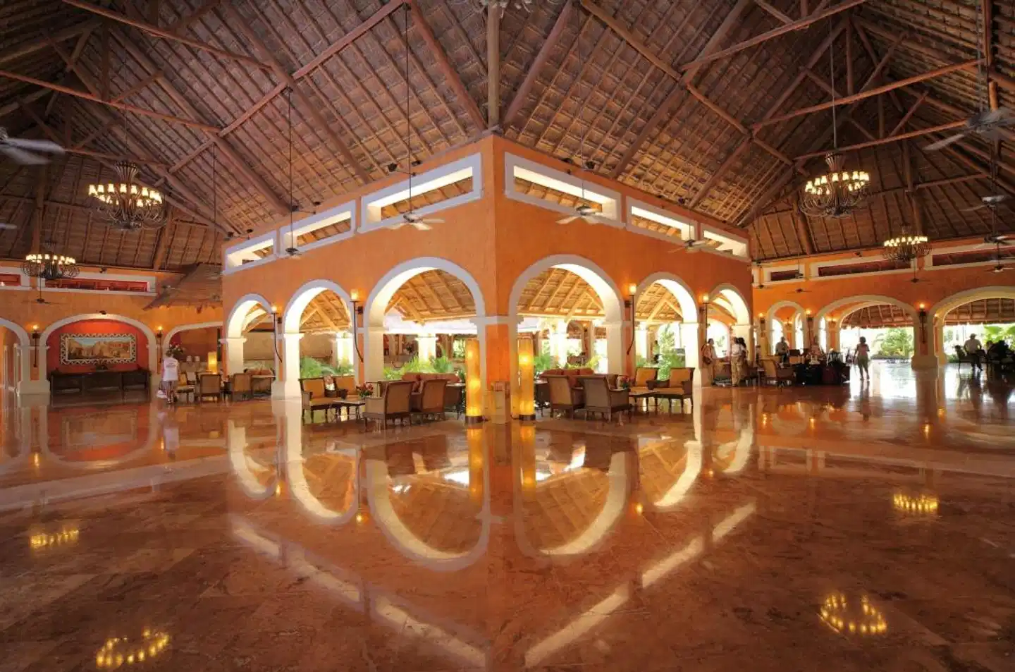 Barceló Maya Colonial Lobby