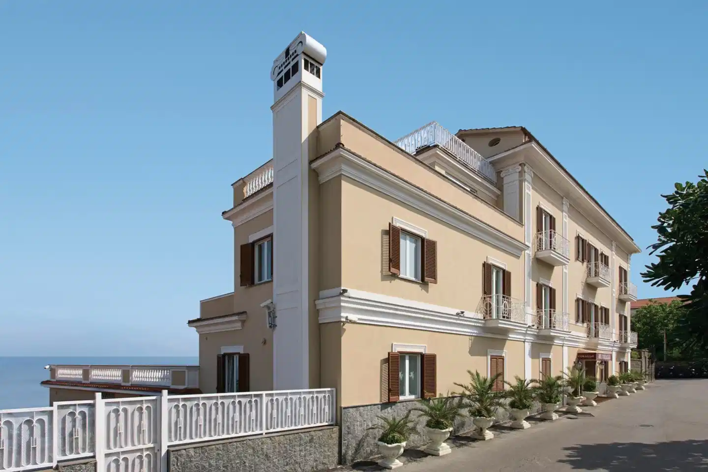 Corallo Sorrento Aussenansicht