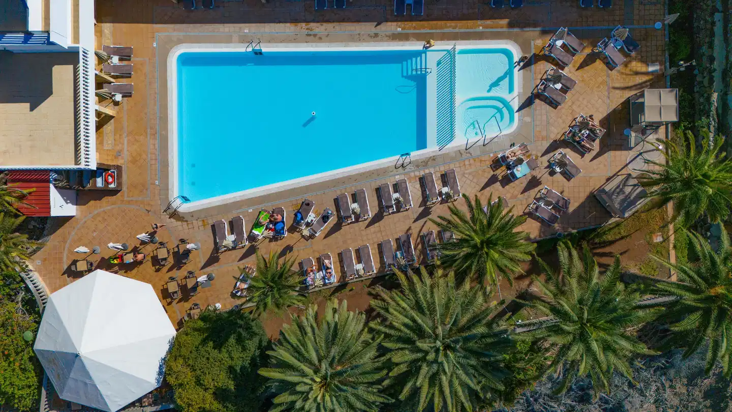 Chatur Palmera Mar Pool
