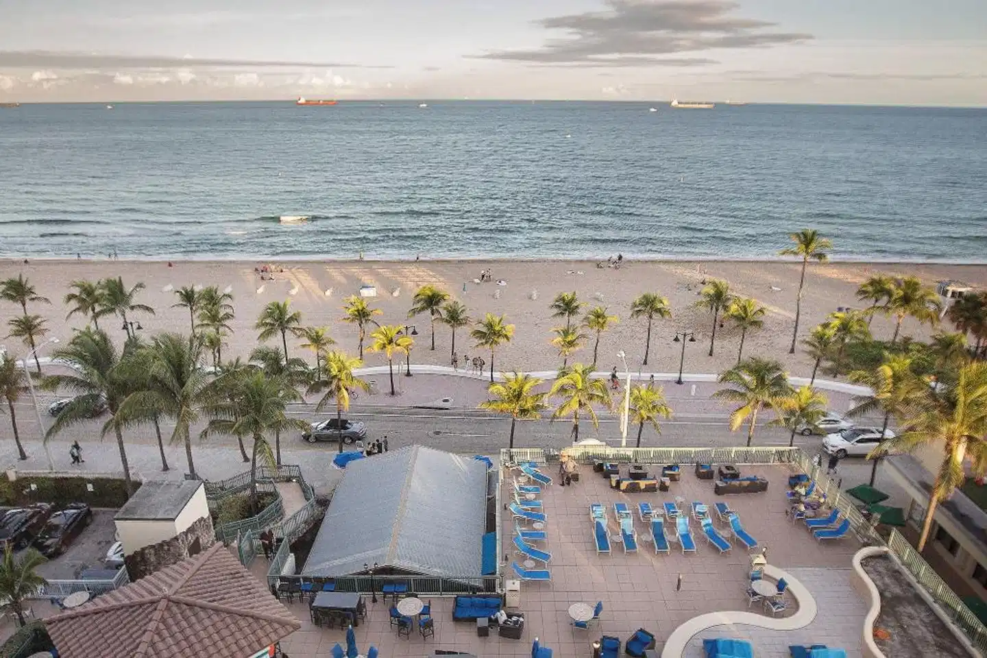 Courtyard by Marriott Oceanside Fort Lauderdale Beach Strand