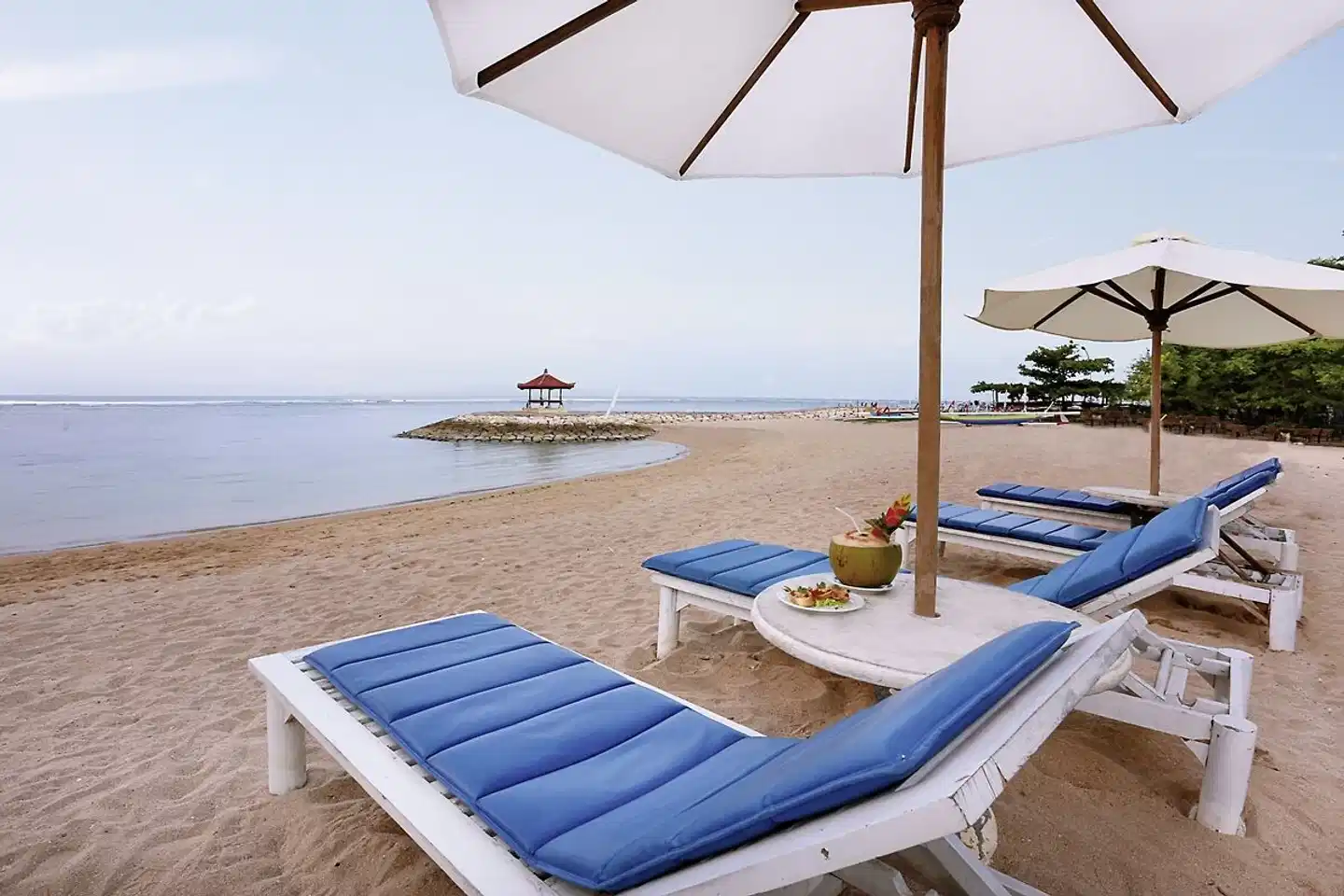 Respati Beach Hotel Pool