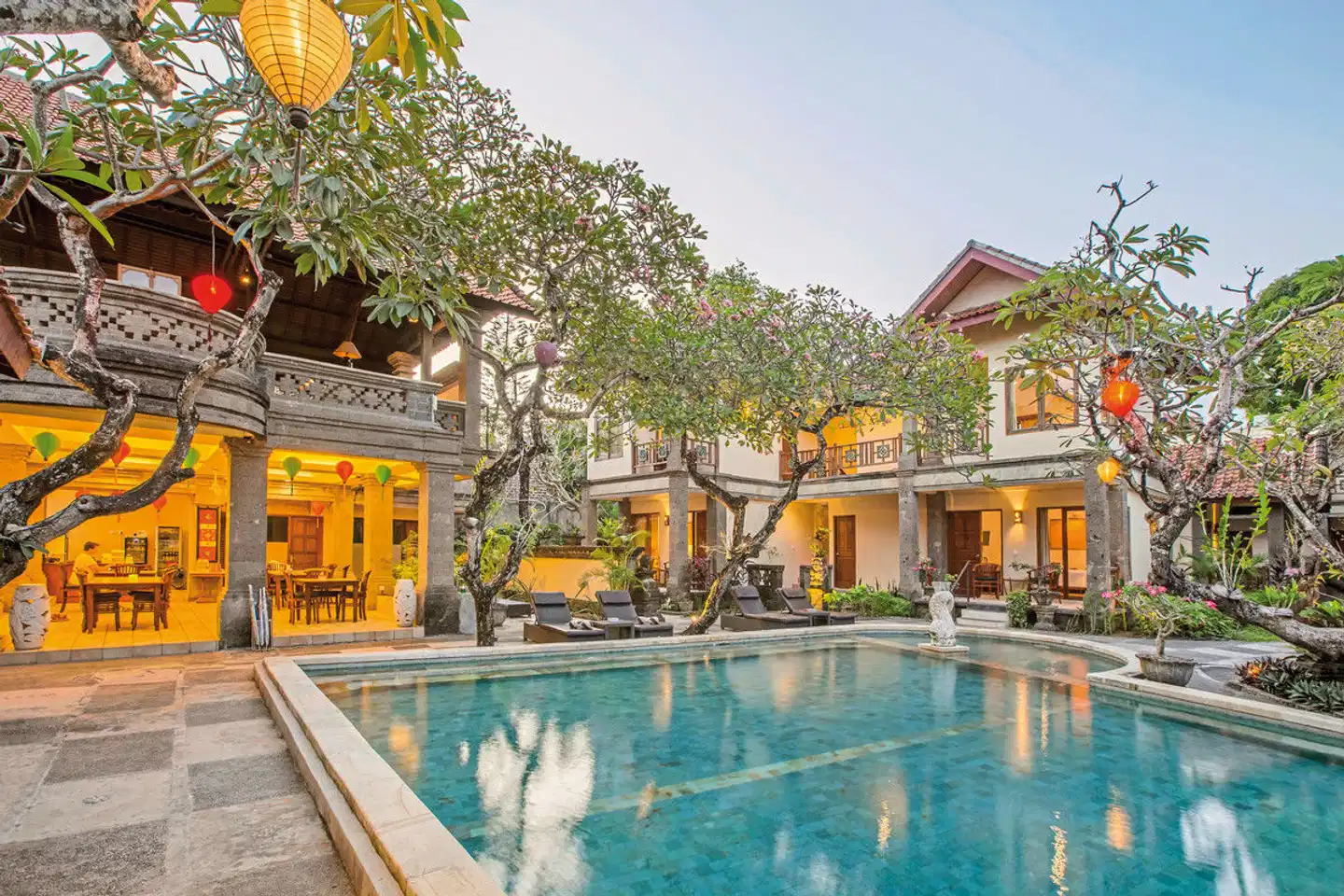 Puri Mesari Pool