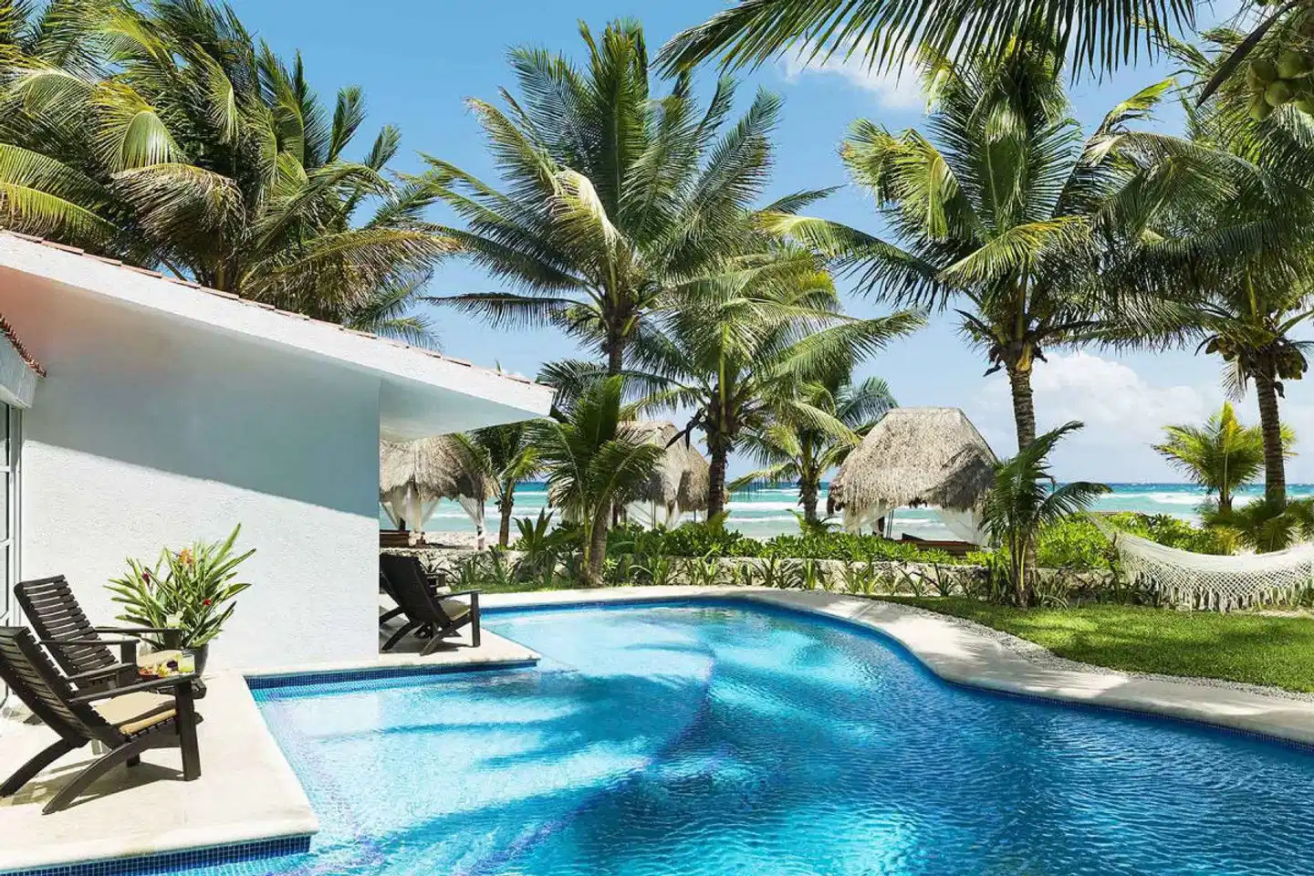 El Dorado Seaside Suites Pool