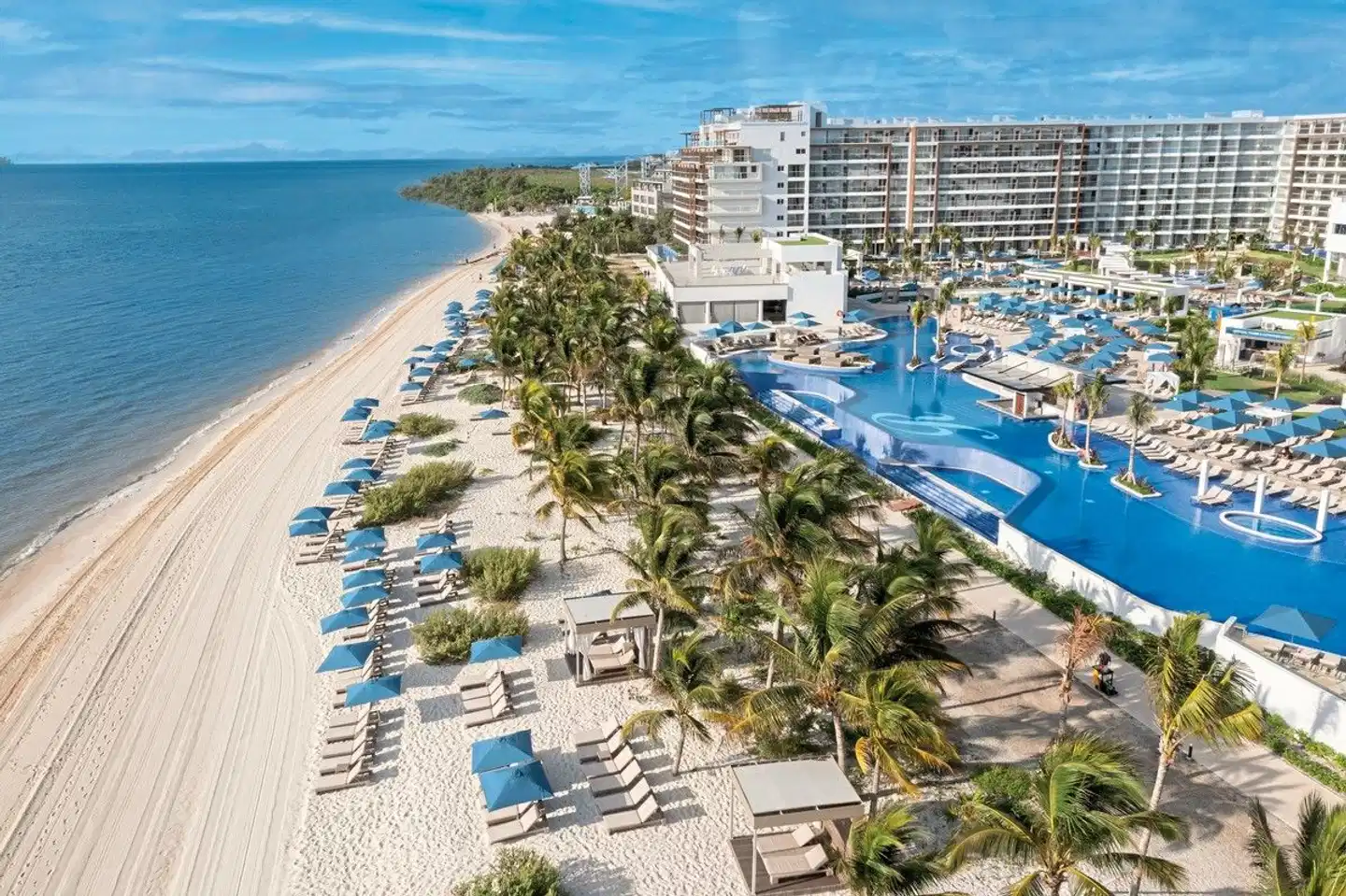 Royalton Splash Riviera Cancun Pool