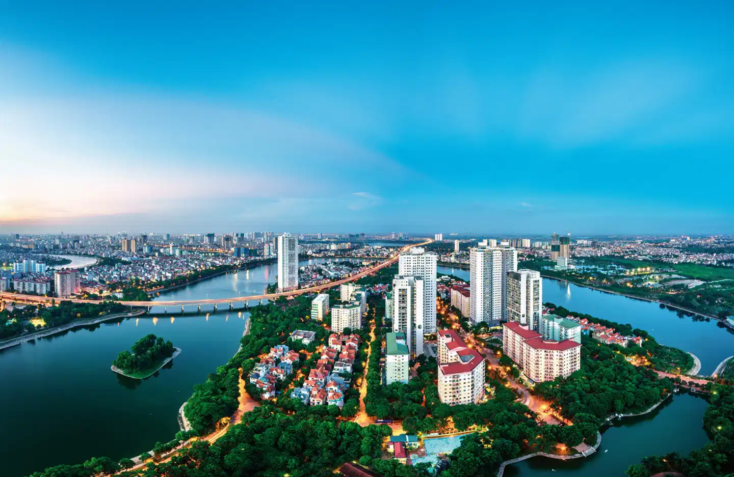 Vietnam Rundreise & Baden Landschaft