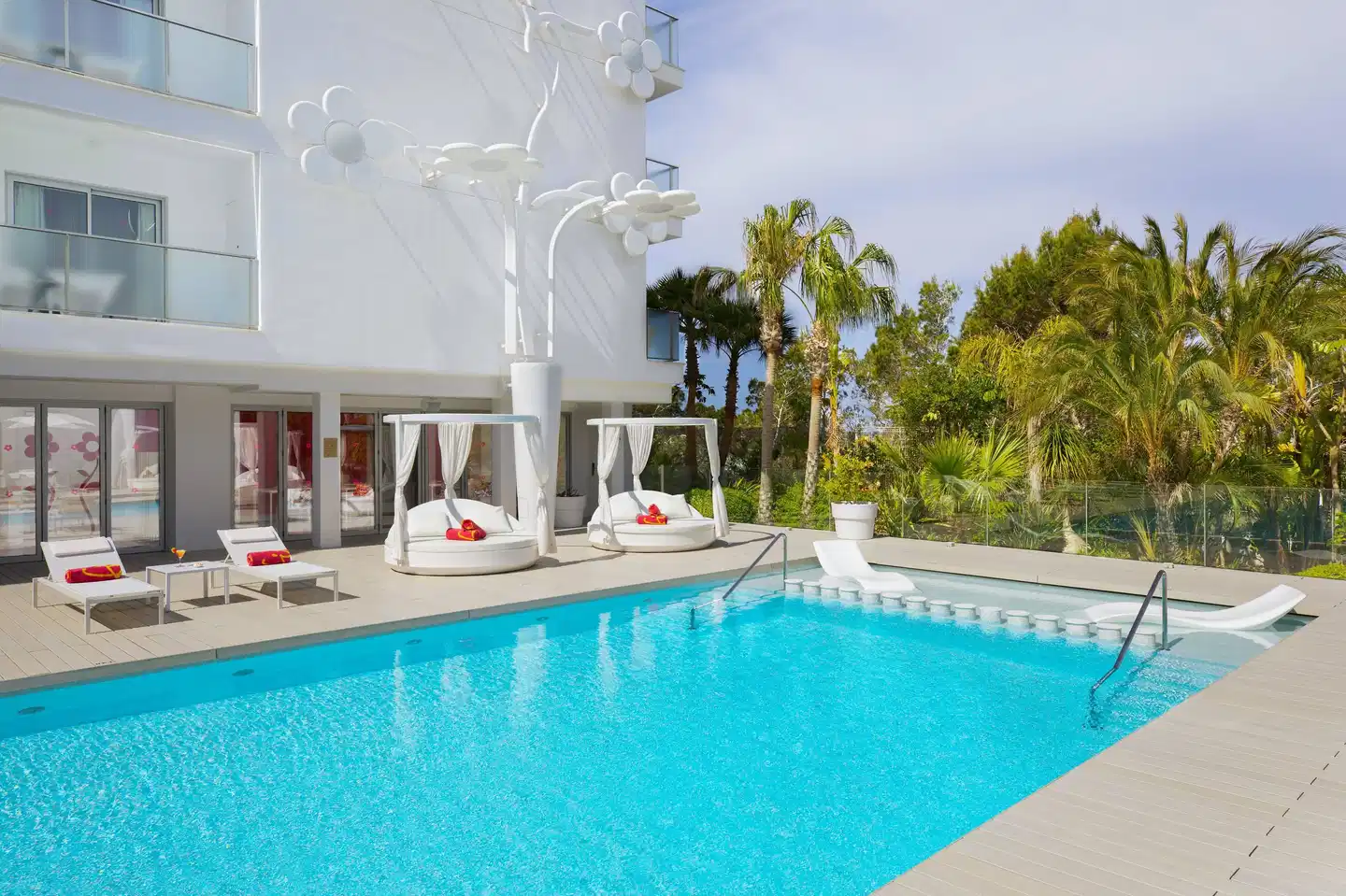 Cala es Pujols Pool