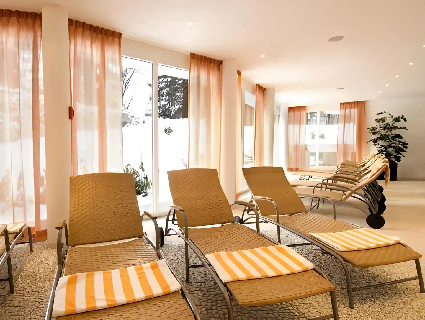 Alpen Residence Lobby