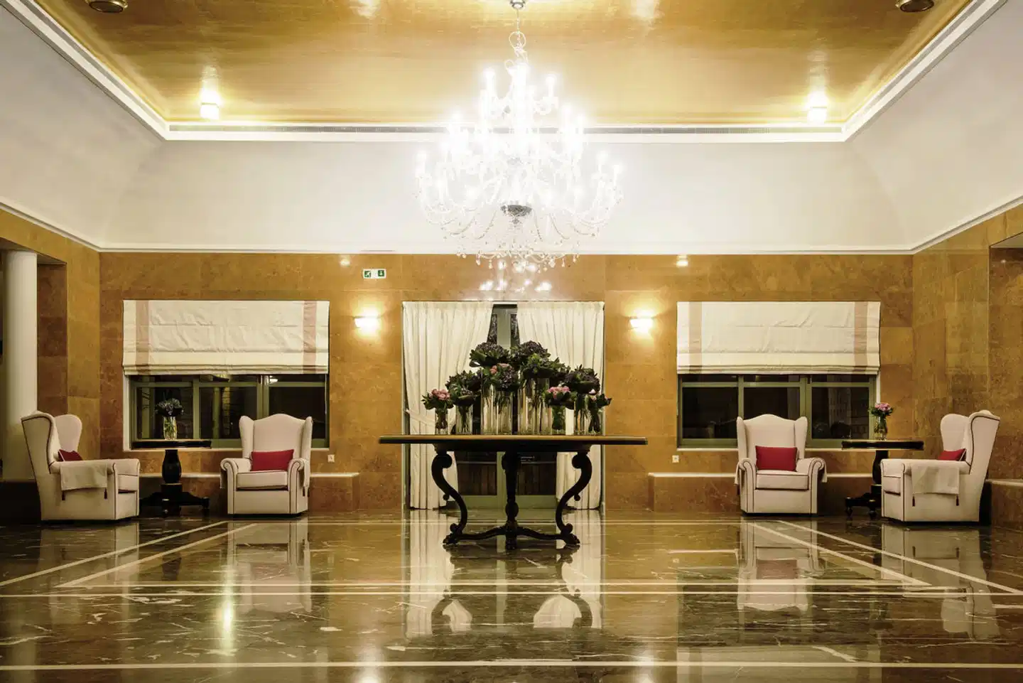 Bella Beach Lobby