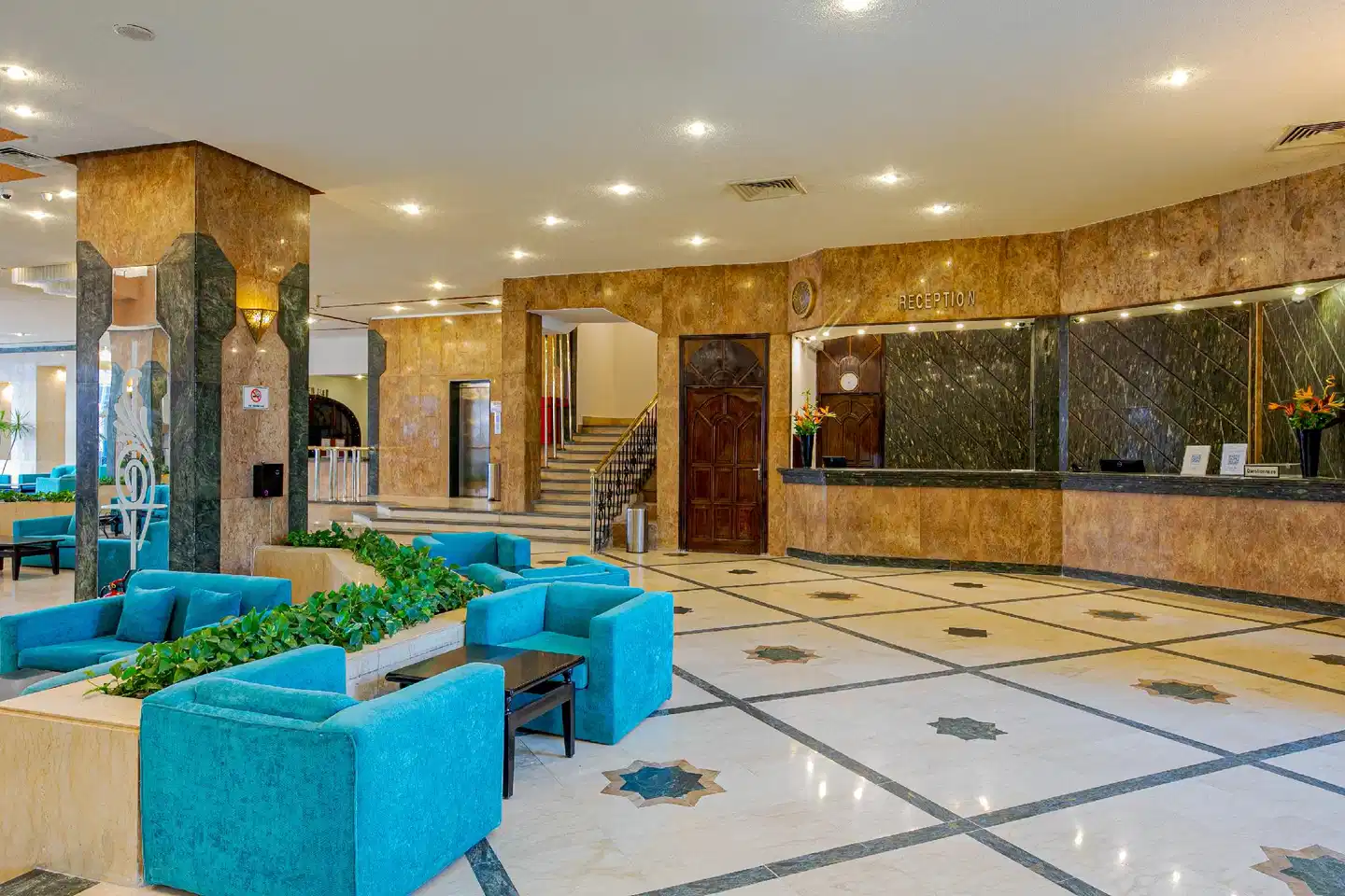 Marlin Inn Azur Resort Lobby