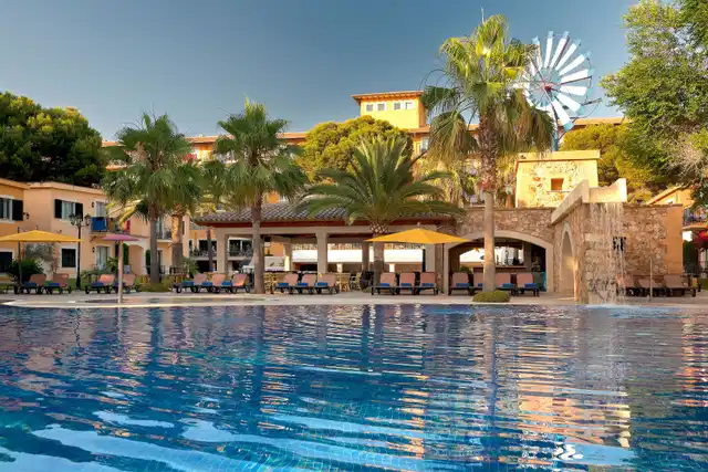 Occidental Playa de Palma Pool