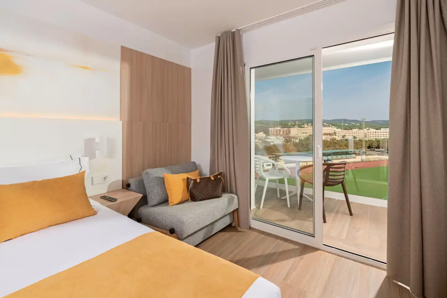 L'Azure Hotel Wohnbeispiel