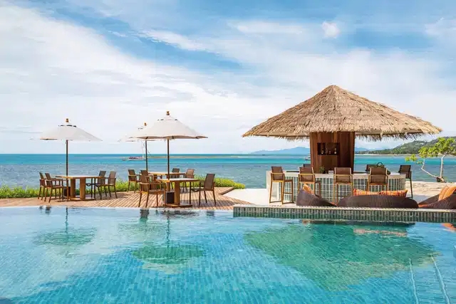 Rocky's Boutique Resort POOL