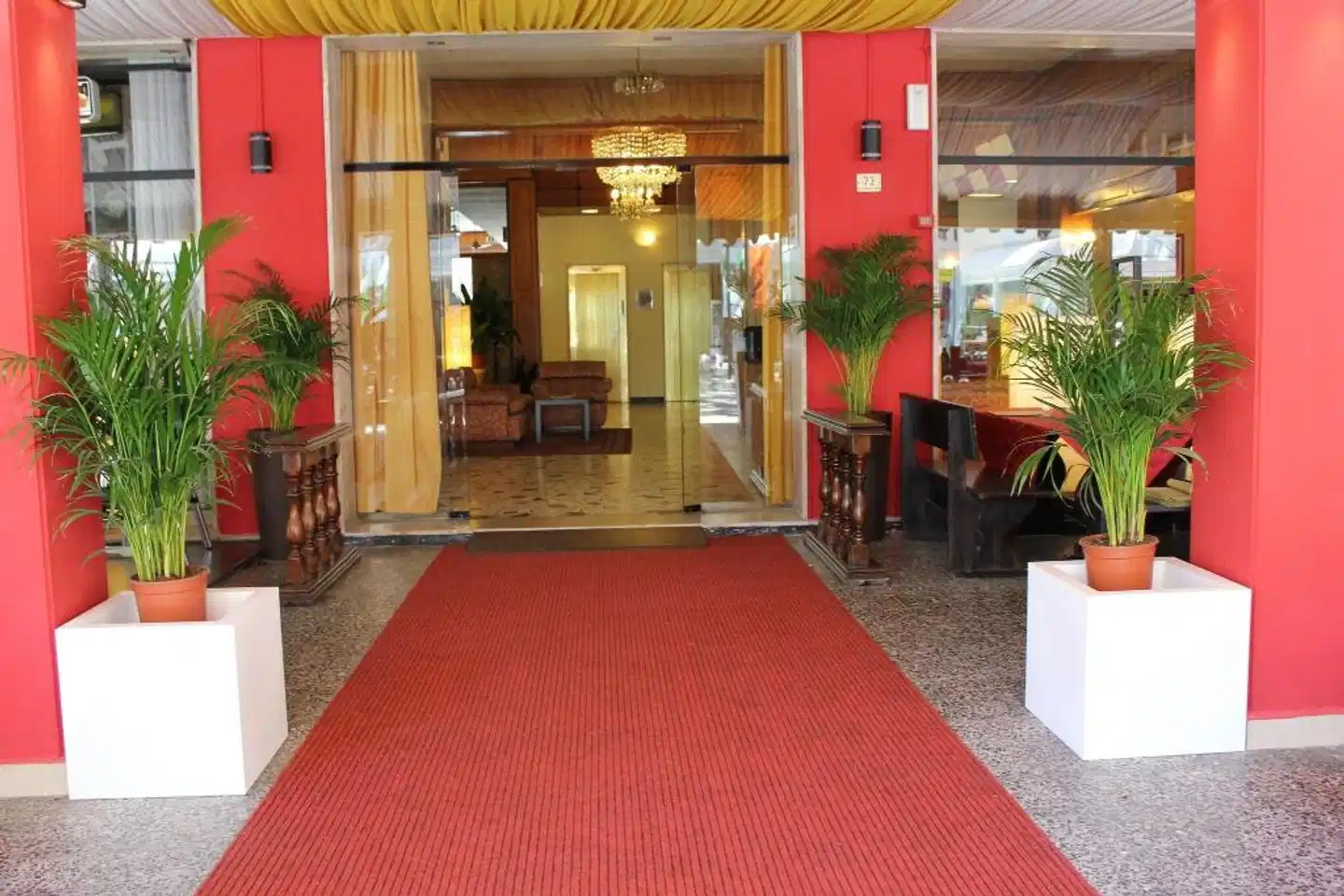 Amalfi Lobby