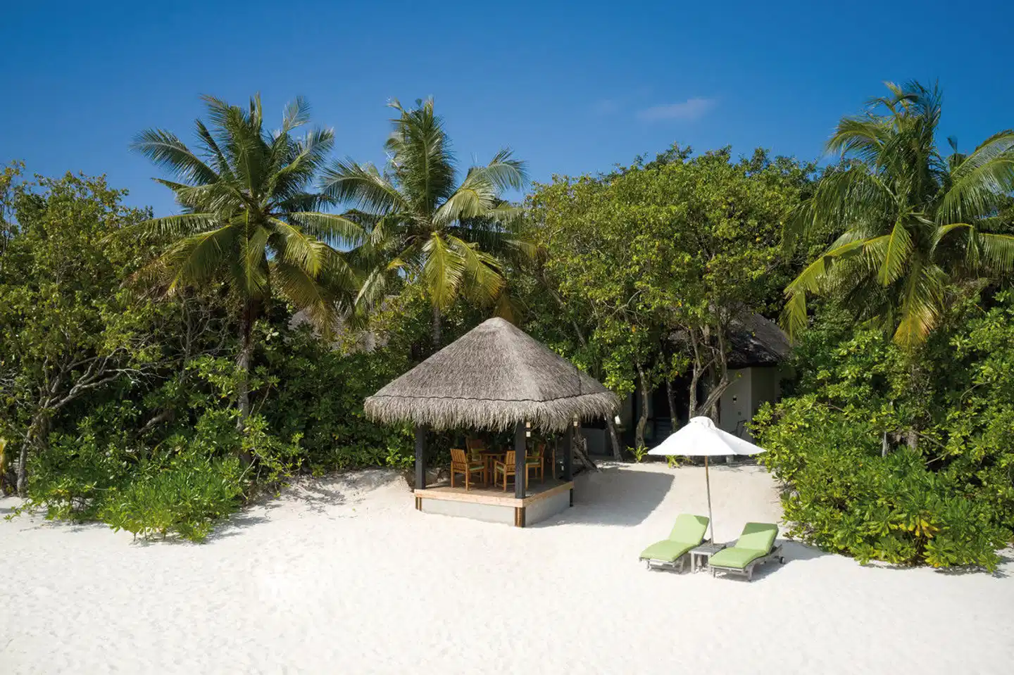 JA Manafaru Strand