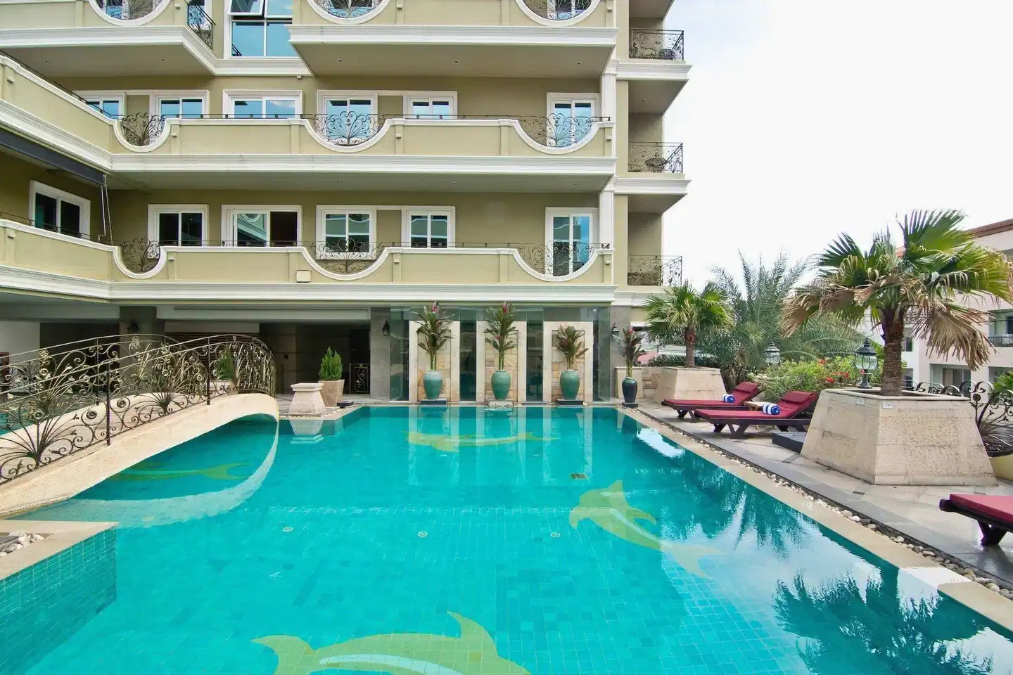 LK Royal Suite Pool