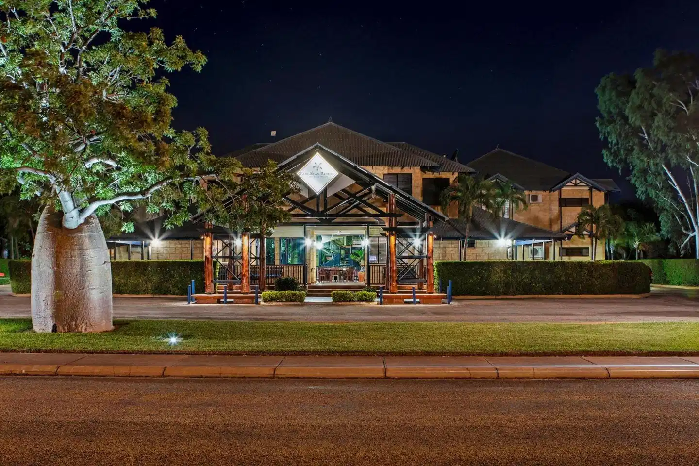 Blue Seas Resort Aussenansicht