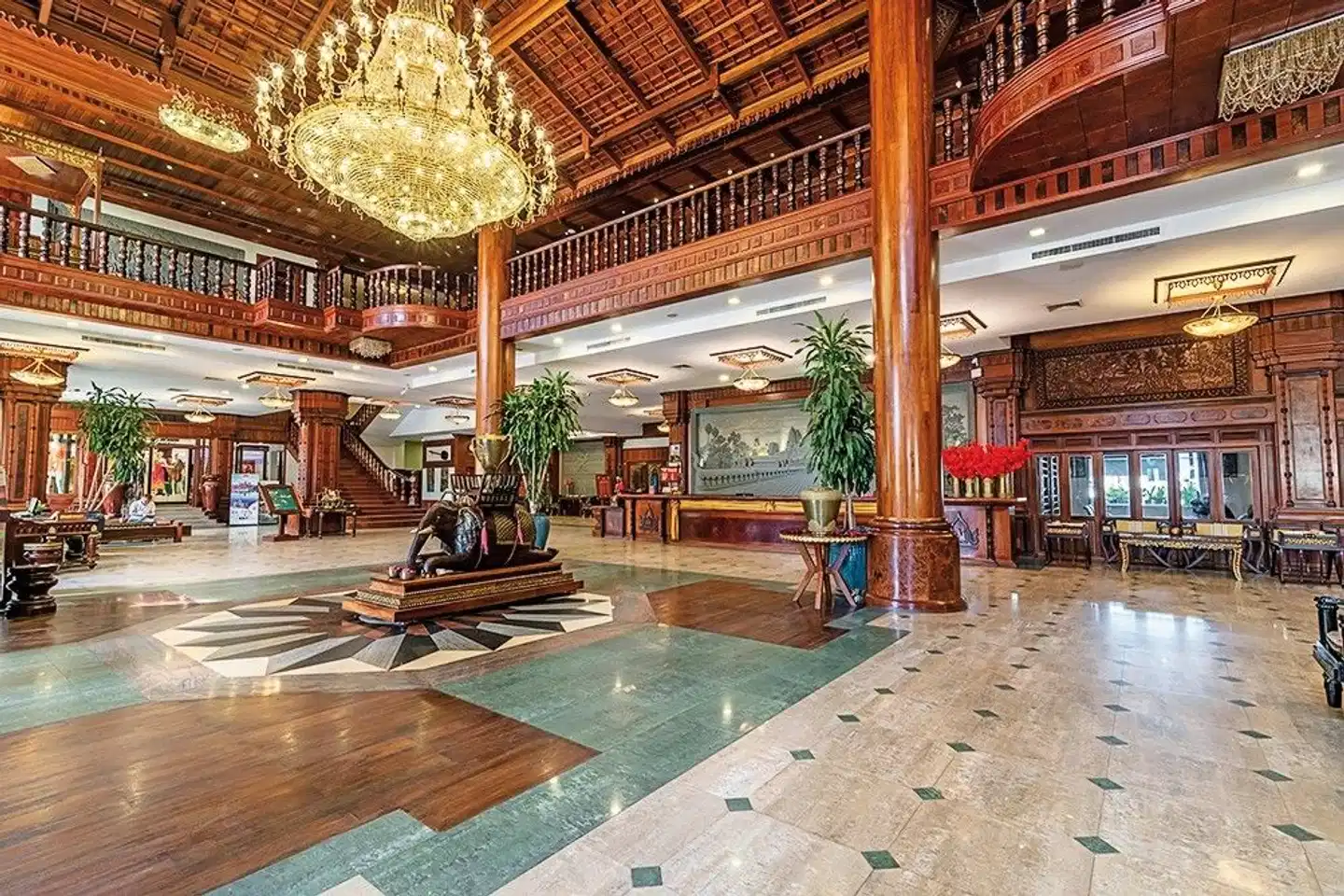 Empress Angkor Resort & Spa Lobby