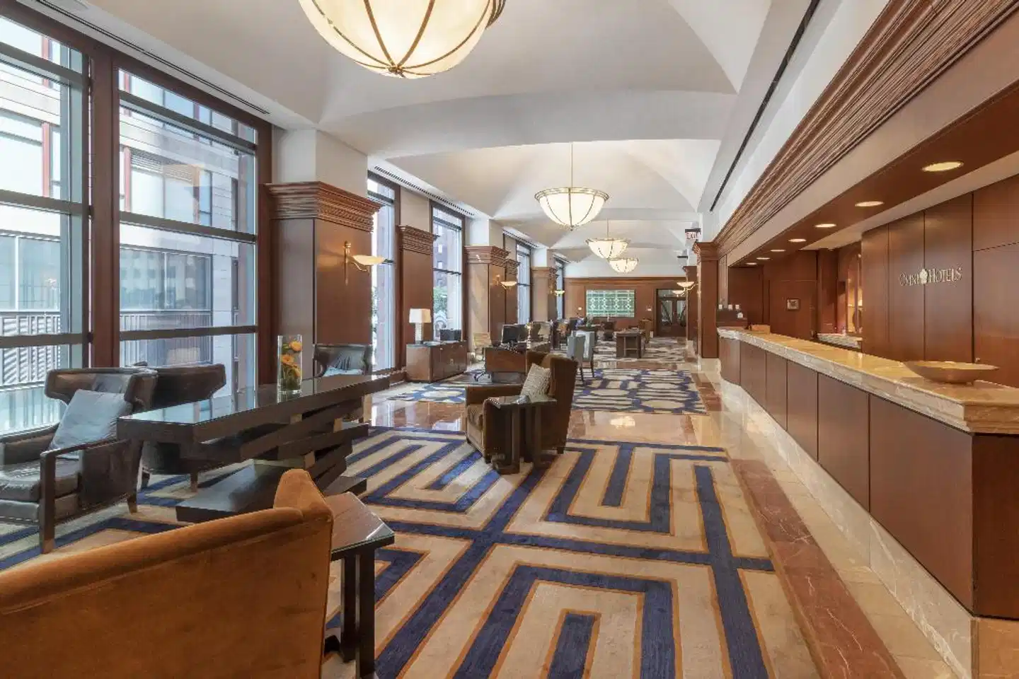 Omni Chicago Hotel Lobby