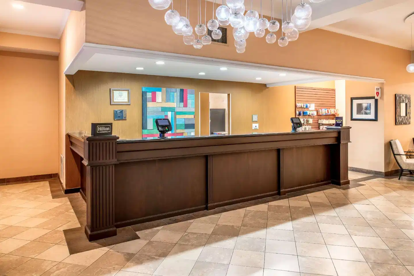 DoubleTree by Hilton Olympia Lobby
