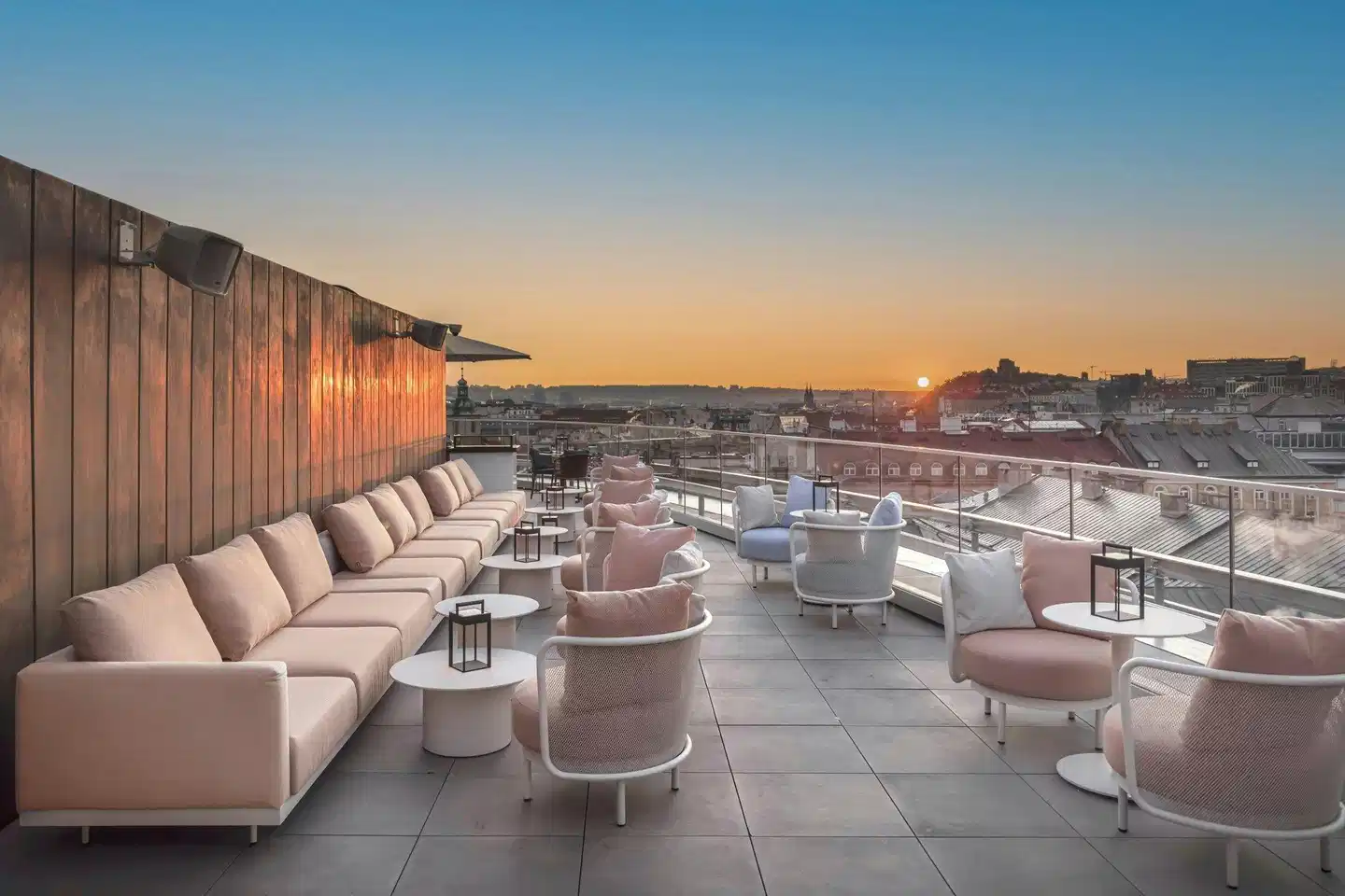 W Prague Terrasse