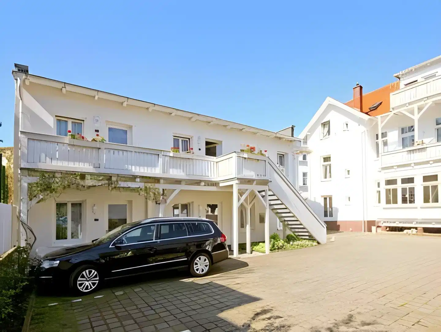 Villa Neander Aussenansicht