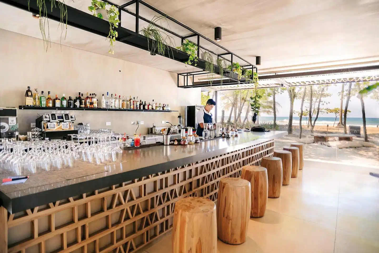 Hotel Nantipa Bar