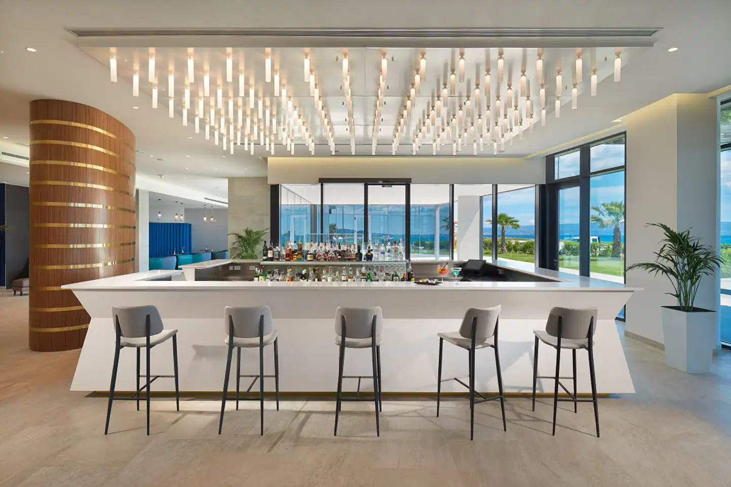 Amphora Bar