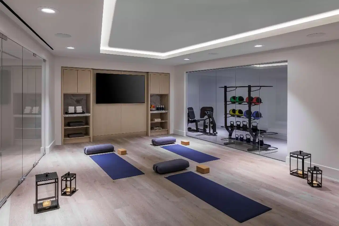 The Morrow Washington Dc, Curio Collection By Hilton Sport und Entertainment