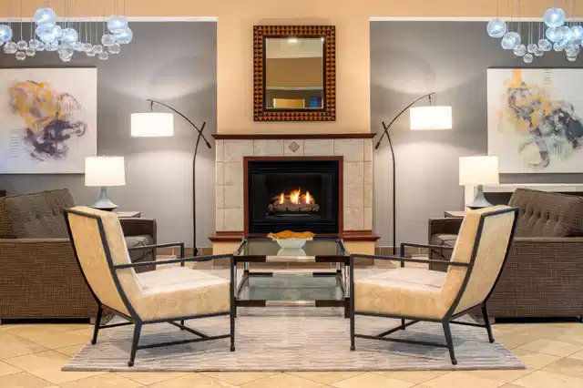 DoubleTree by Hilton Olympia Lobby
