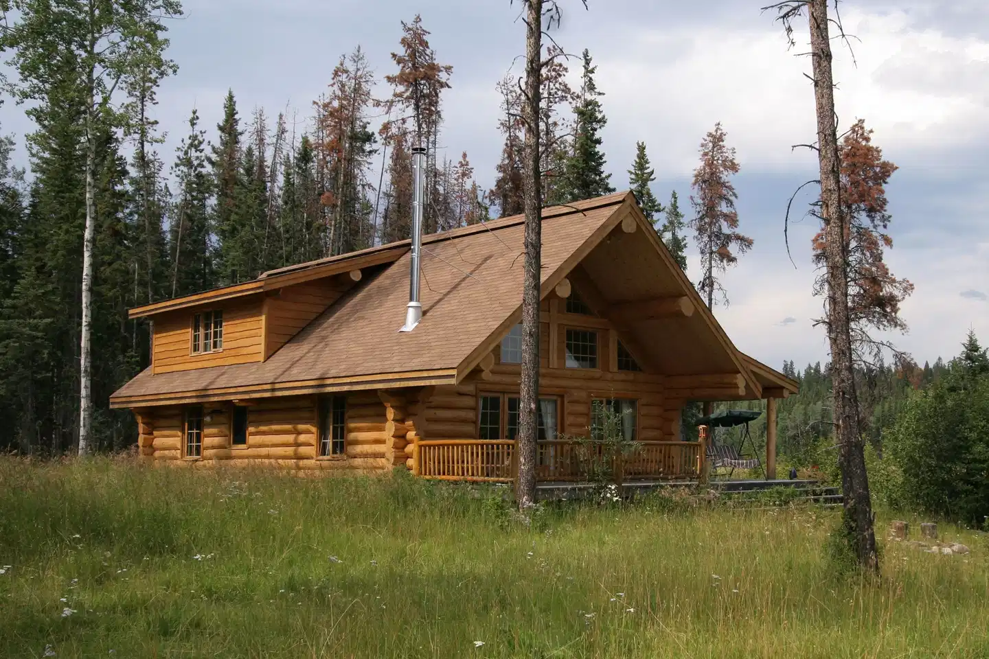 Ten-ee-ah Lodge Aussenansicht