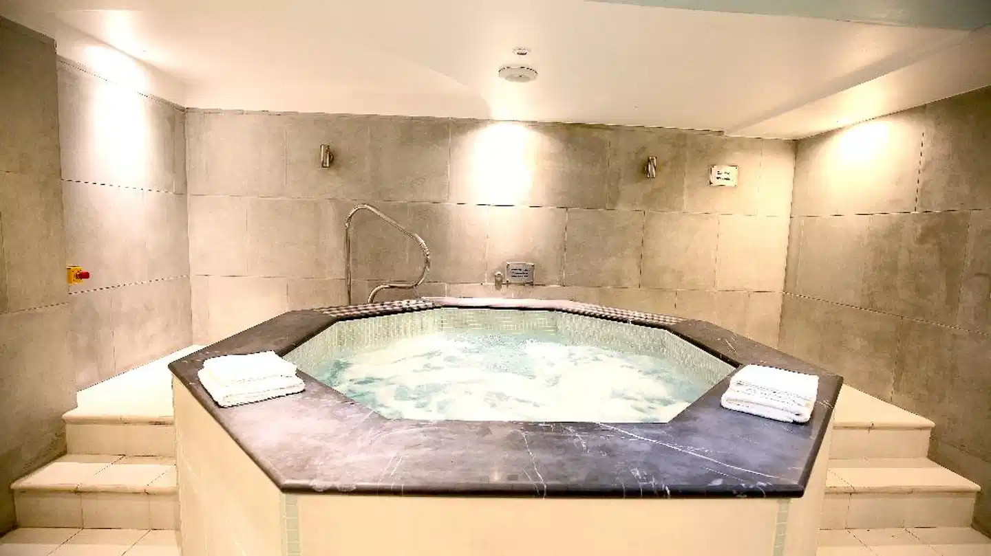Roland House Apartments Wellness