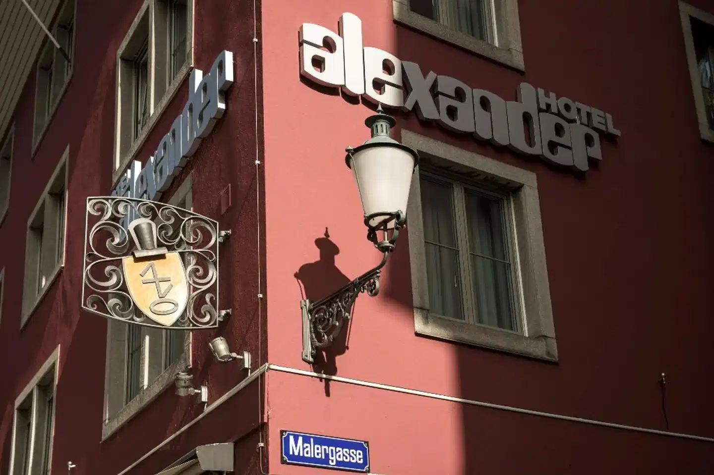Hotel Alexander Aussenansicht