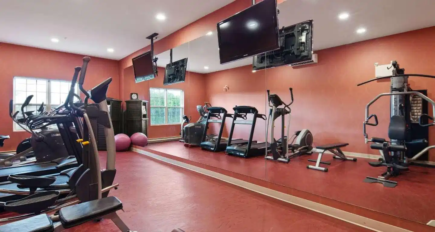 Best Western Plus Fredericton Hotel & Suites Sport und Entertainment