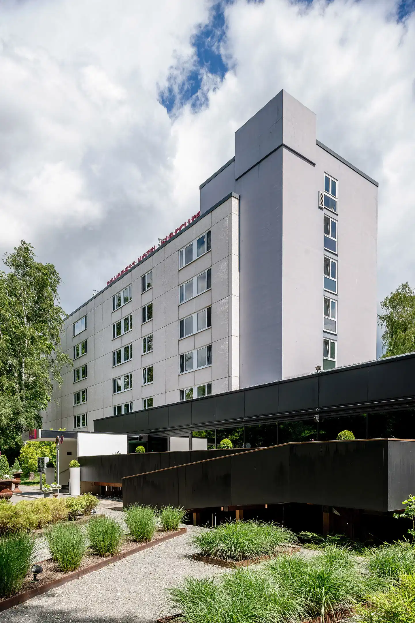 Congress Hotel Mercure Nuernberg an der Messe Aussenansicht