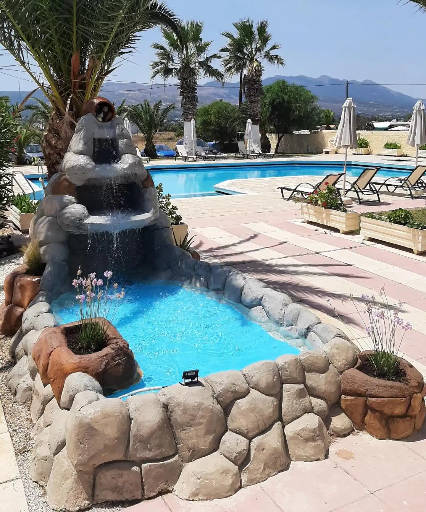 Leonidas Hotel & Studios Pool