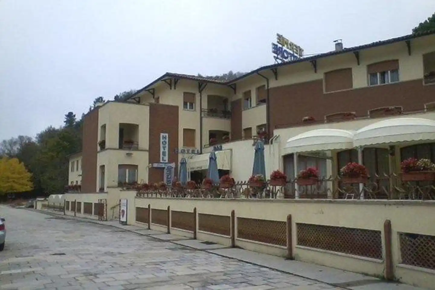 Terme di San Vittore Aussenansicht
