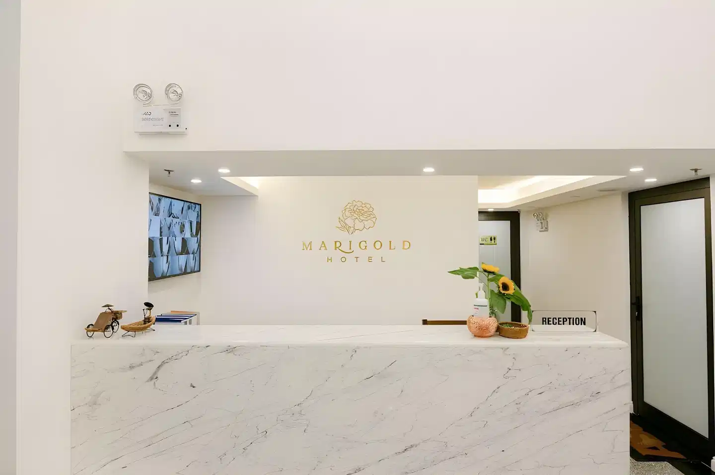 Marigold Hotel Hanoi Lobby