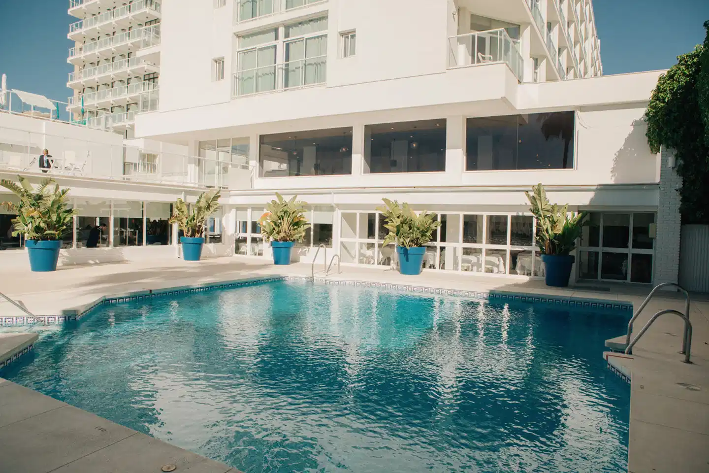 Hotel Alay Pool