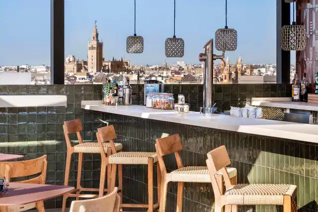 Catalonia Santa Justa Terrasse
